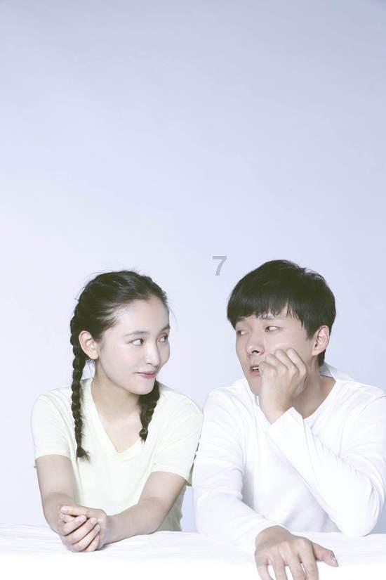 宝马525电瓶在后备箱里，我拆了电瓶负极线后，不小心把后备箱关死了，这该怎么开后备箱？游戏画面